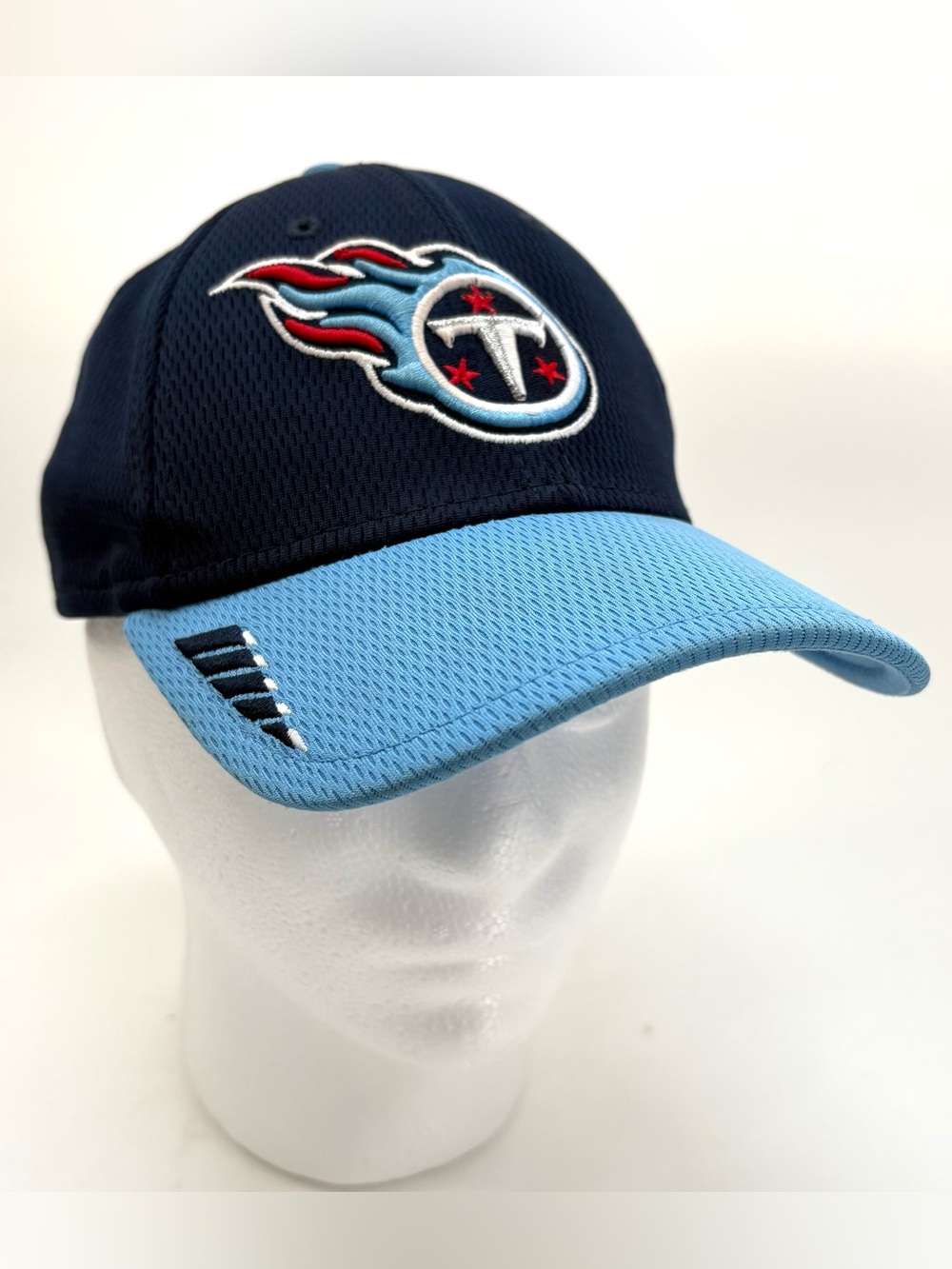 New Era Tennessee Titans NFL 9FORTY Snapback Hat One Size Blue Cap